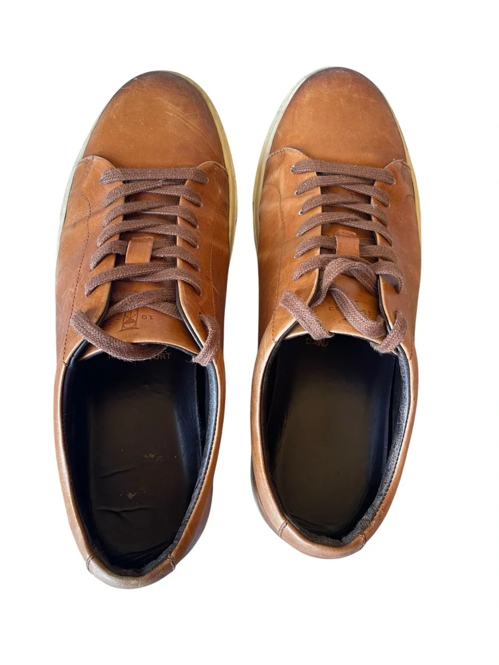 Allen Edmonds low top